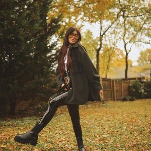 H&M Dark green shacket XL